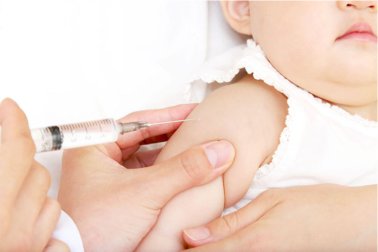 ワクチンの同時接種、不活化ポリオワクチン、ロタウイルスワクチンの接種が可能です